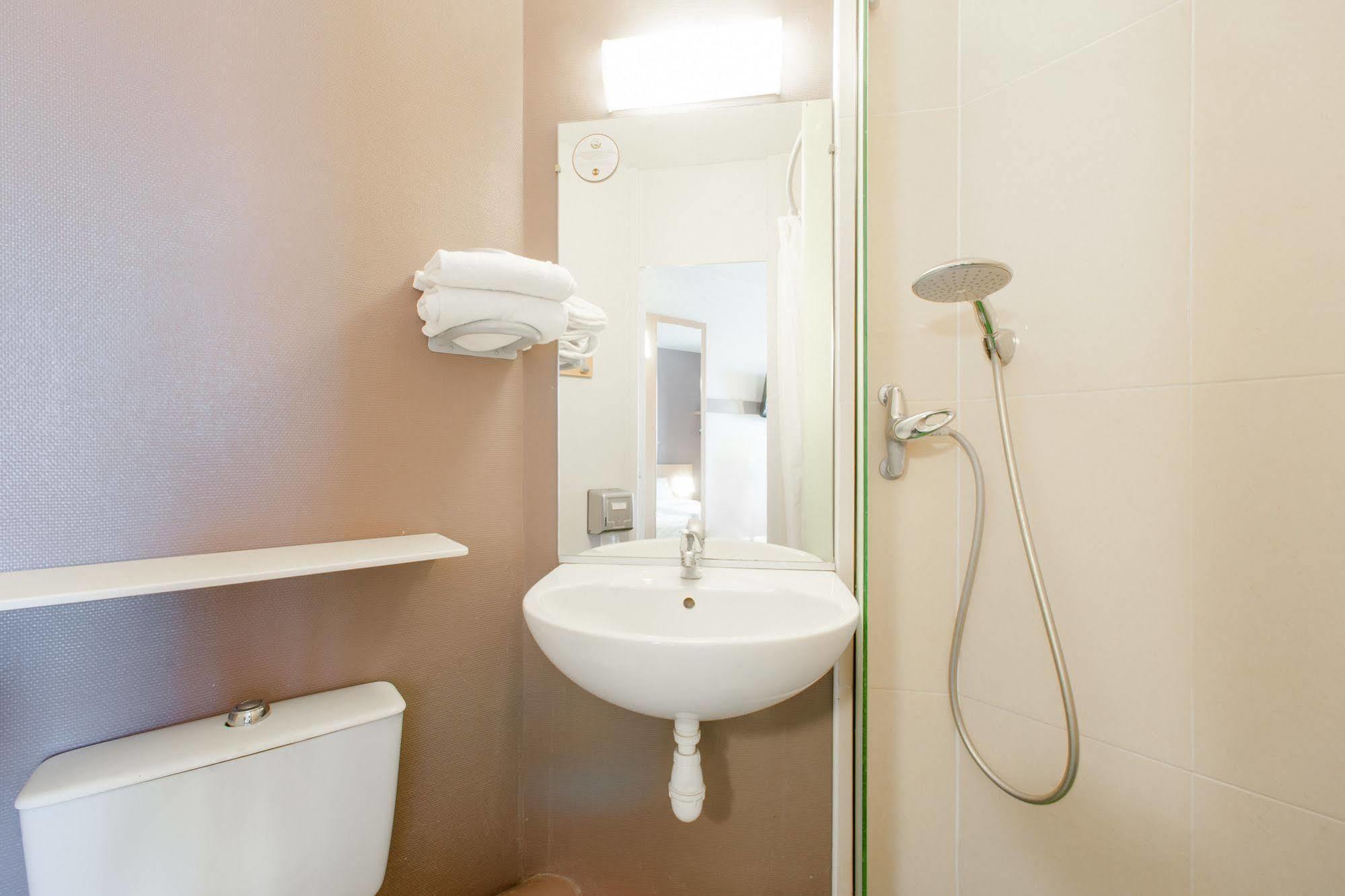 B&B Hotel Troyes Saint-Parres-Aux-Tertres Εξωτερικό φωτογραφία